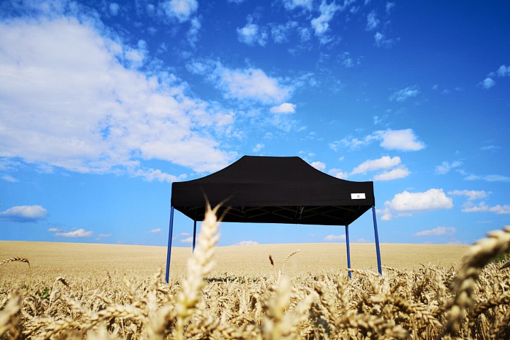 3m * 2m Šķērveida telts apdrukai