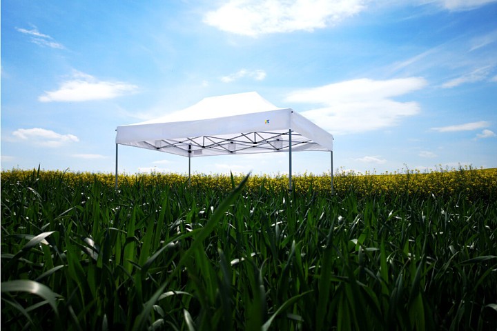 2x3 m Saliekama lapene reklāmas drukāšanai