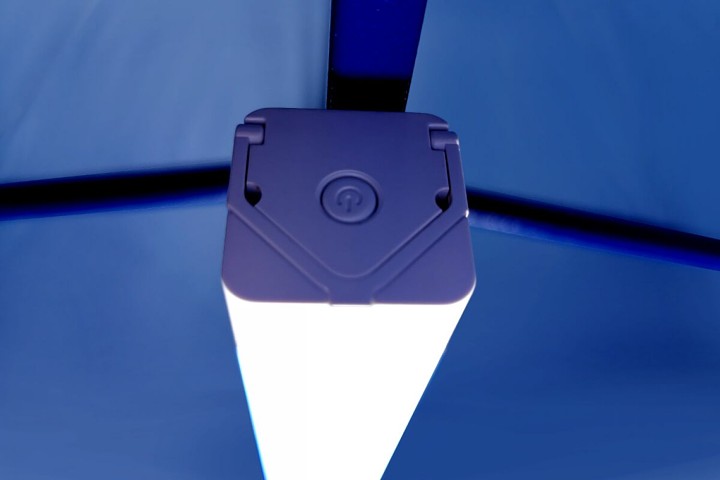 Pārdodu telti ar apgaismojumu